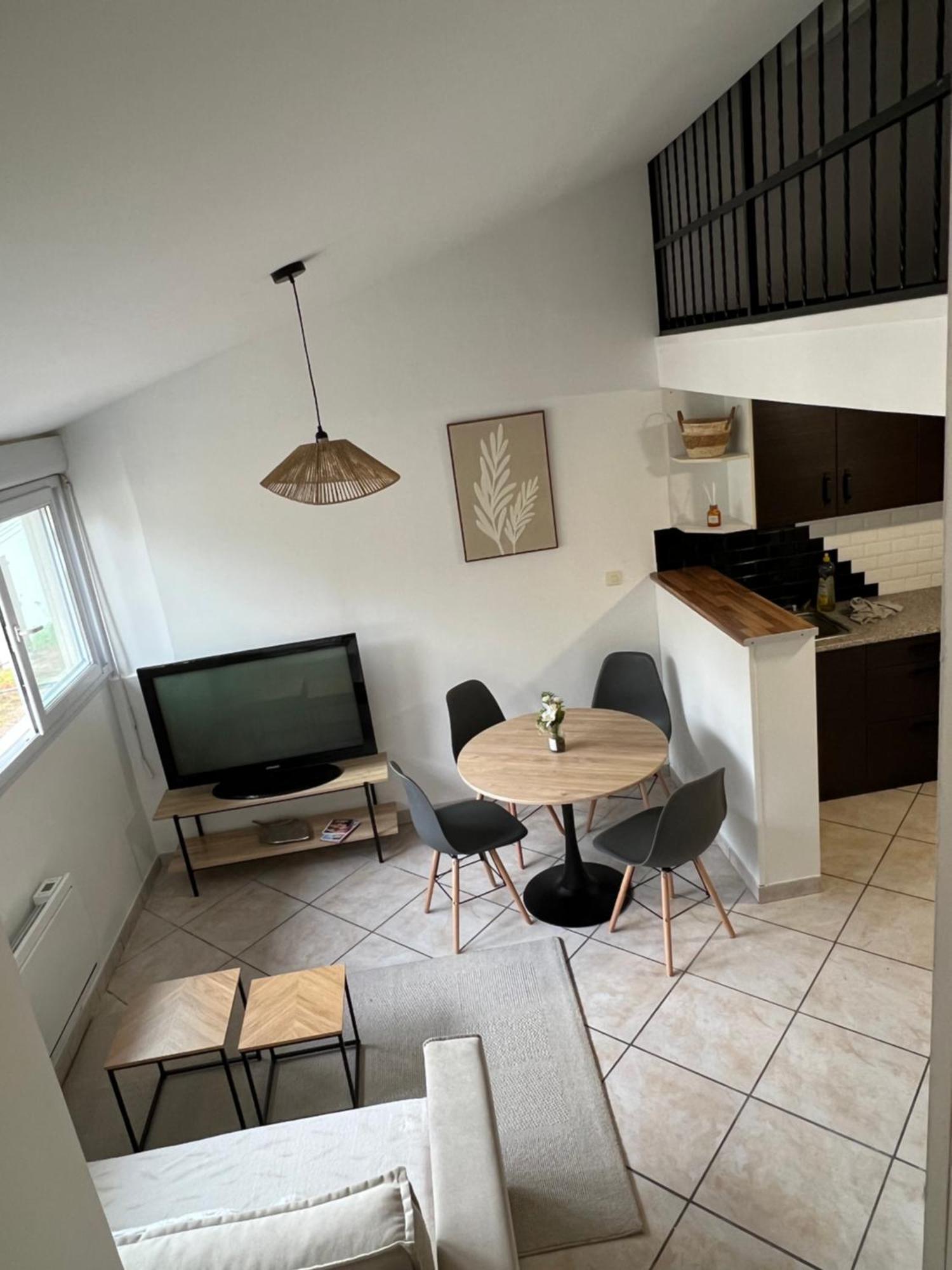 Apartment Beau Duplex T3 Bis Bien Situe *